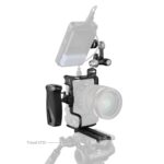 SmallRig "HawkLock" Quick Release Vertical Shooting Cage Kit for Canon EOS R6 V 6382 – Bild 2