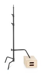 Avenger C-Stand 33 with sliding leg in black finis