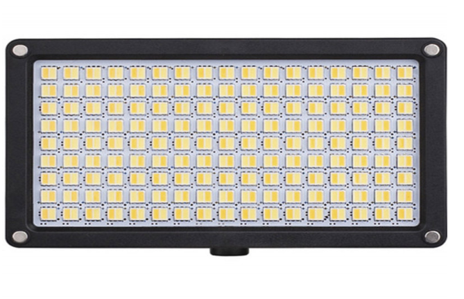 capture-339.png SWIT S-2241 | 20W 640Lux Bi-color SMD On-camera LED light – Bild 1