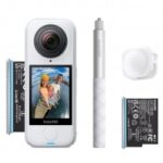 Insta360 X4 Air Starter Bundle (White)