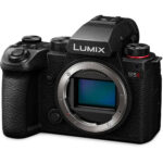 Panasonic LUMIX S5M2 body + S-E2460E