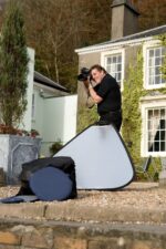 Lastolite Trigrip Reflector Large 120cm Sunlite/Softsilver – Bild 3