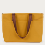 Moment Everything Tech Tote 19L - Workwear